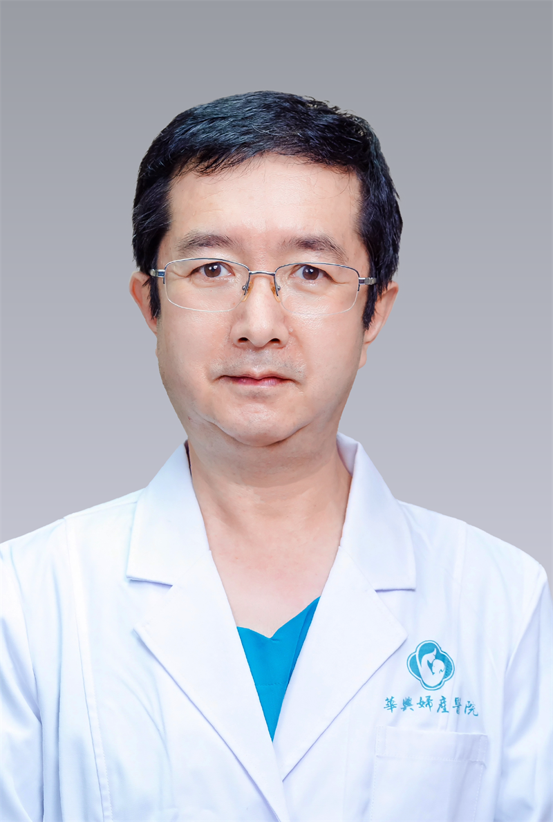 底炜